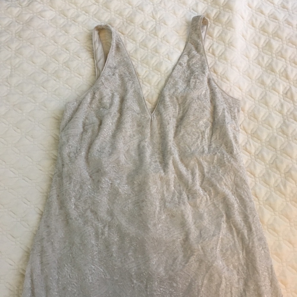 Urban Outfitters COPE Velvet Damask Dress Party S - Picture 4 of 6